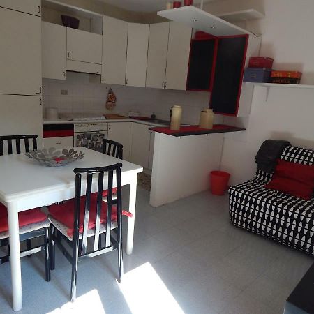 Le Case Di Lara Apartment Сироло Екстериор снимка